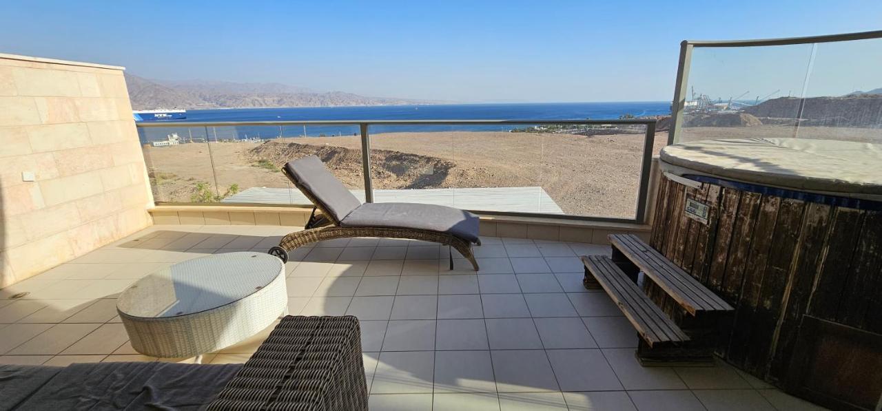 Top-Luxury Exclusive Аpt With Jacuzzi In Front Of The Sea إيلات المظهر الخارجي الصورة