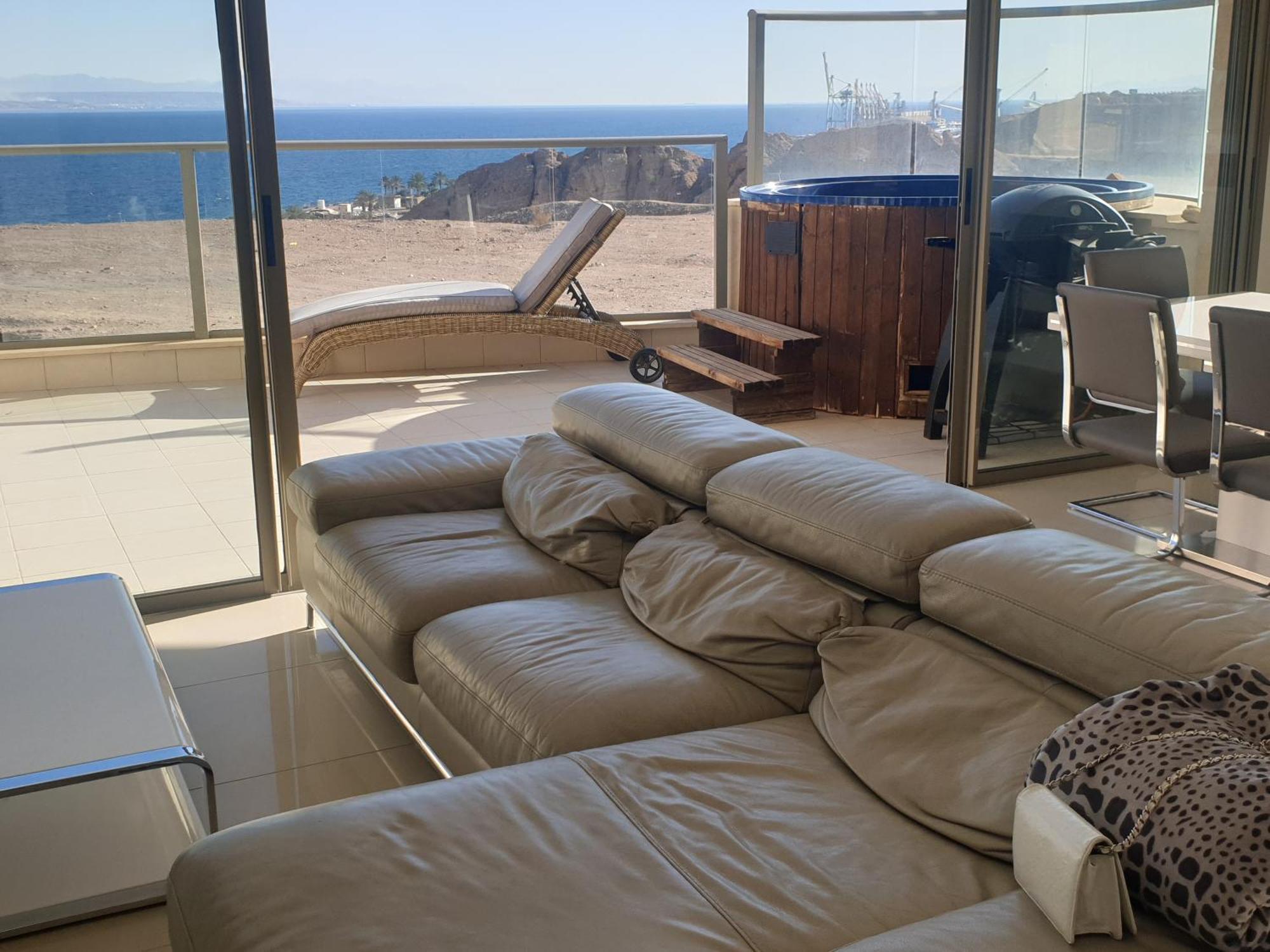 Top-Luxury Exclusive Аpt With Jacuzzi In Front Of The Sea إيلات المظهر الخارجي الصورة