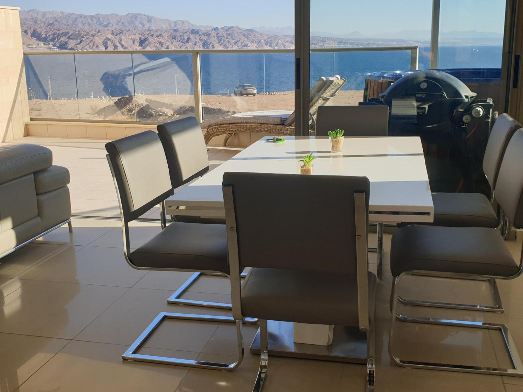 Top-Luxury Exclusive Аpt With Jacuzzi In Front Of The Sea إيلات المظهر الخارجي الصورة