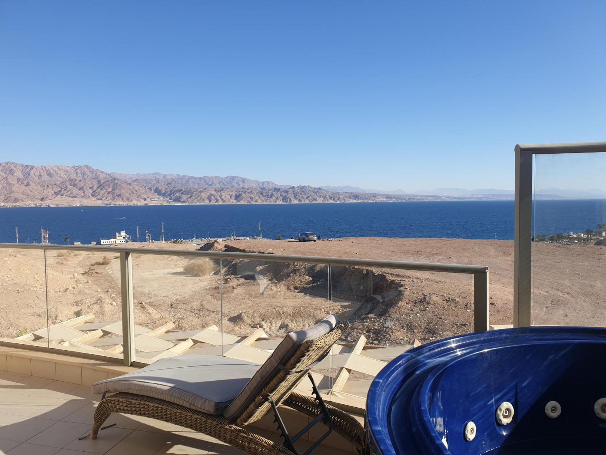 Top-Luxury Exclusive Аpt With Jacuzzi In Front Of The Sea إيلات المظهر الخارجي الصورة